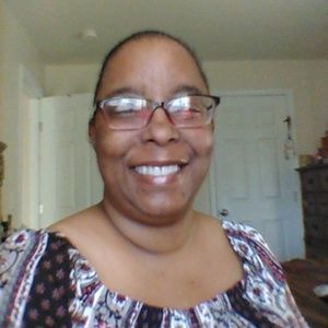 Meet your Posher, Renae